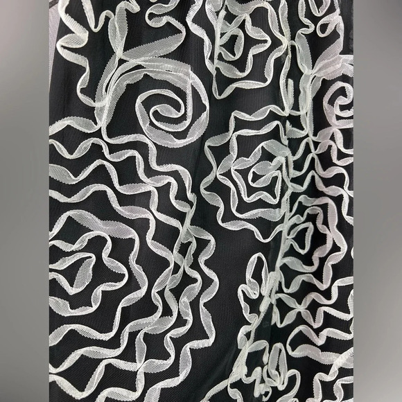 Adrianna Papell Boutique Midi Cocktail Dress (6) Black with White Floral Ruffles - Picture 9 of 9